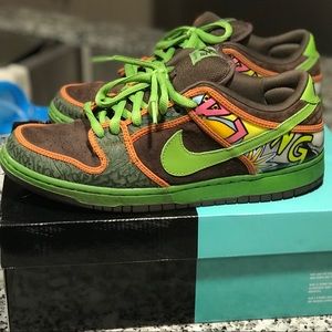 nike dunk low green de la soul